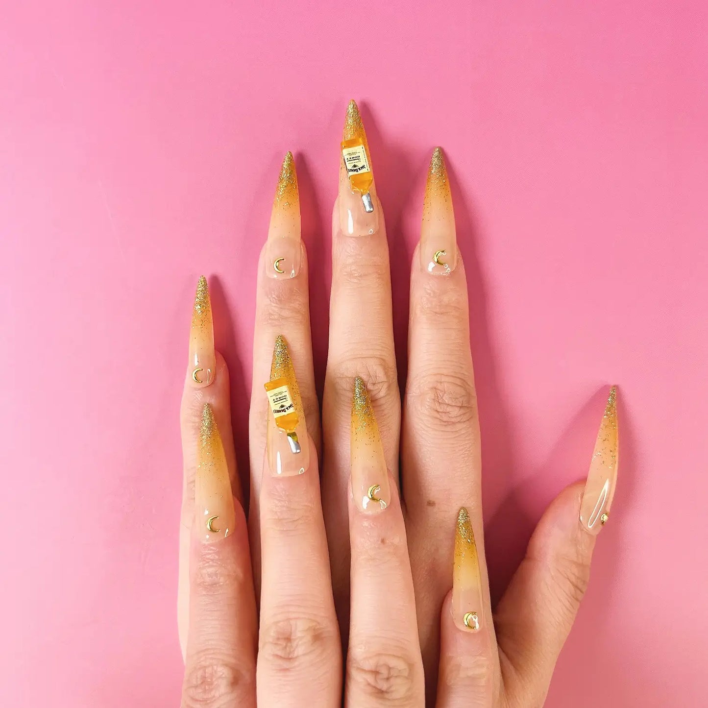 Q082-GOLD NIGHT- STILETTO