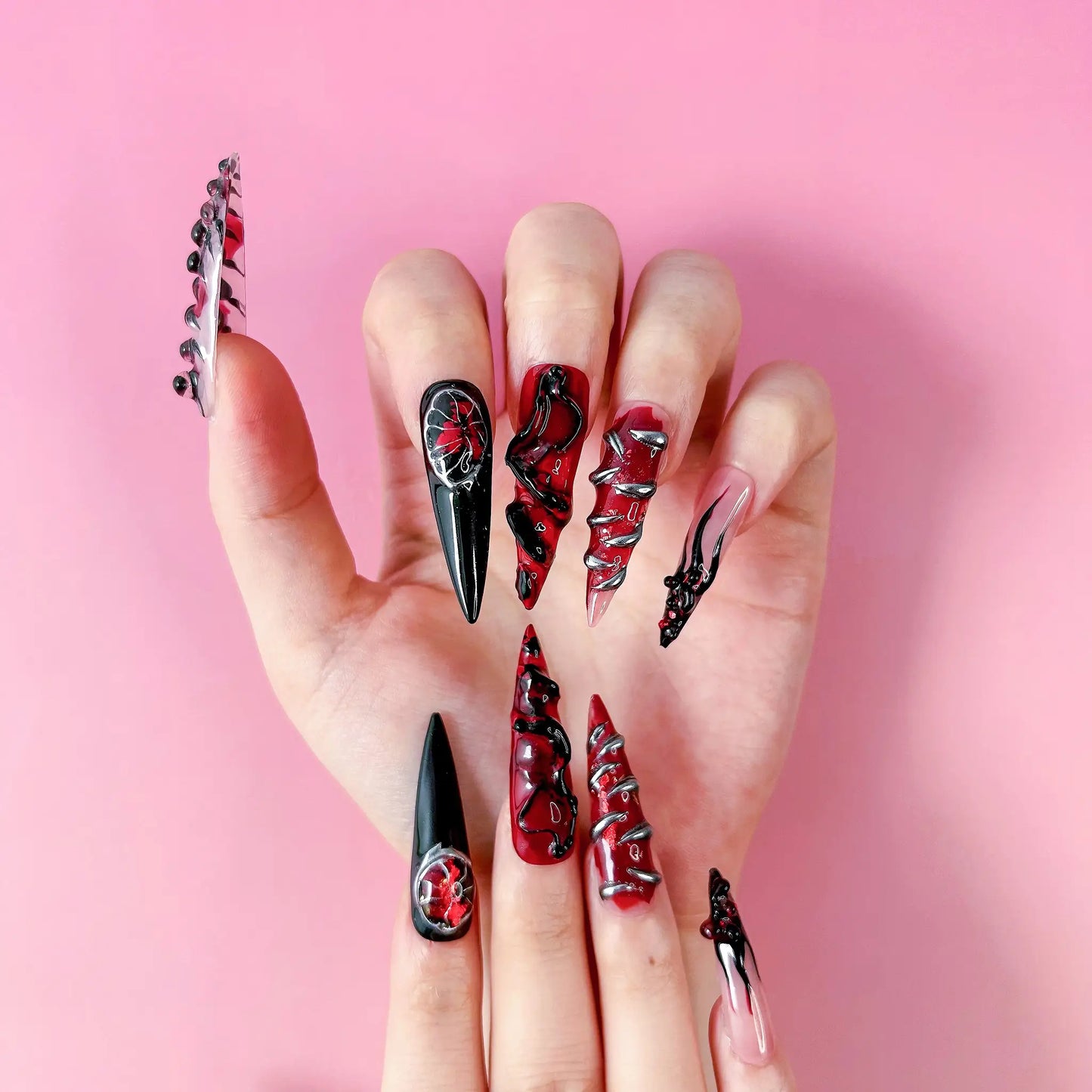 Q010-BLOOD WHIRLPOOL-STILETTO