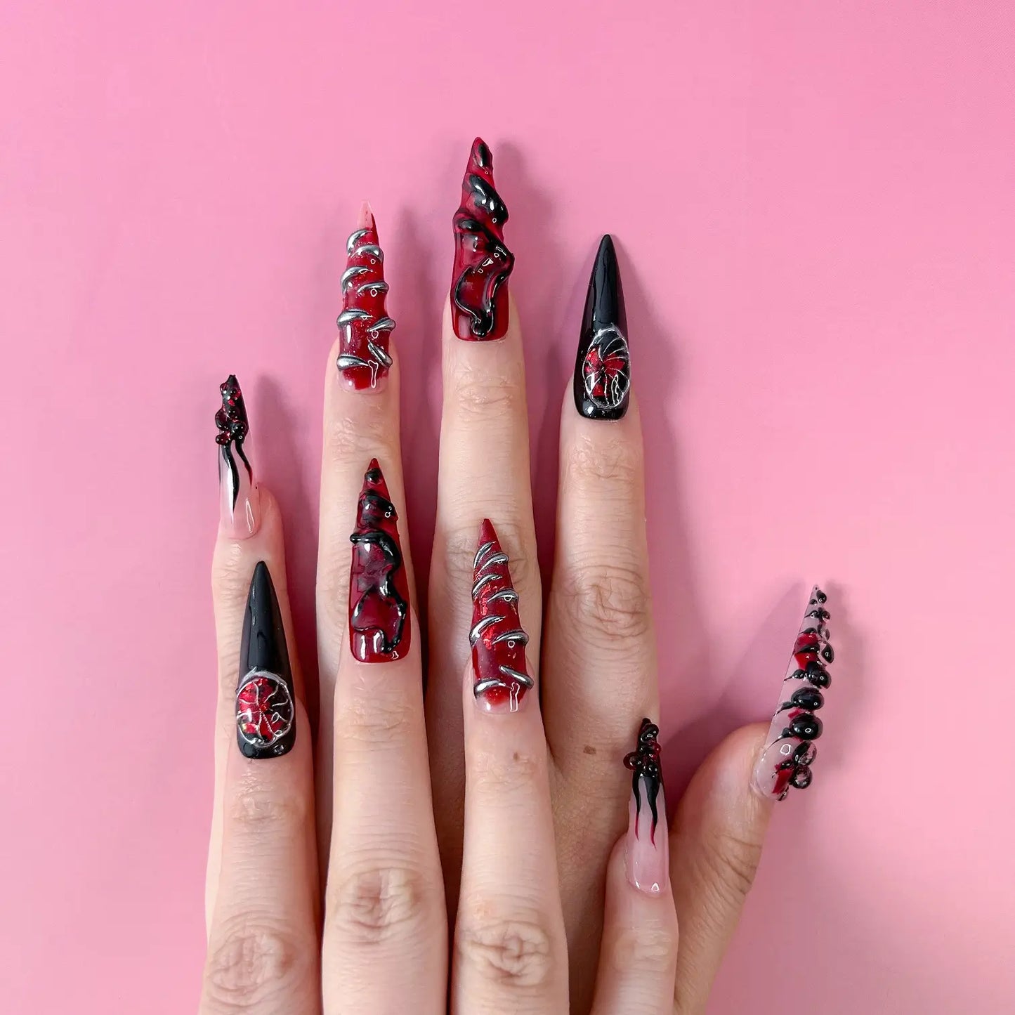 Q010-BLOOD WHIRLPOOL-STILETTO