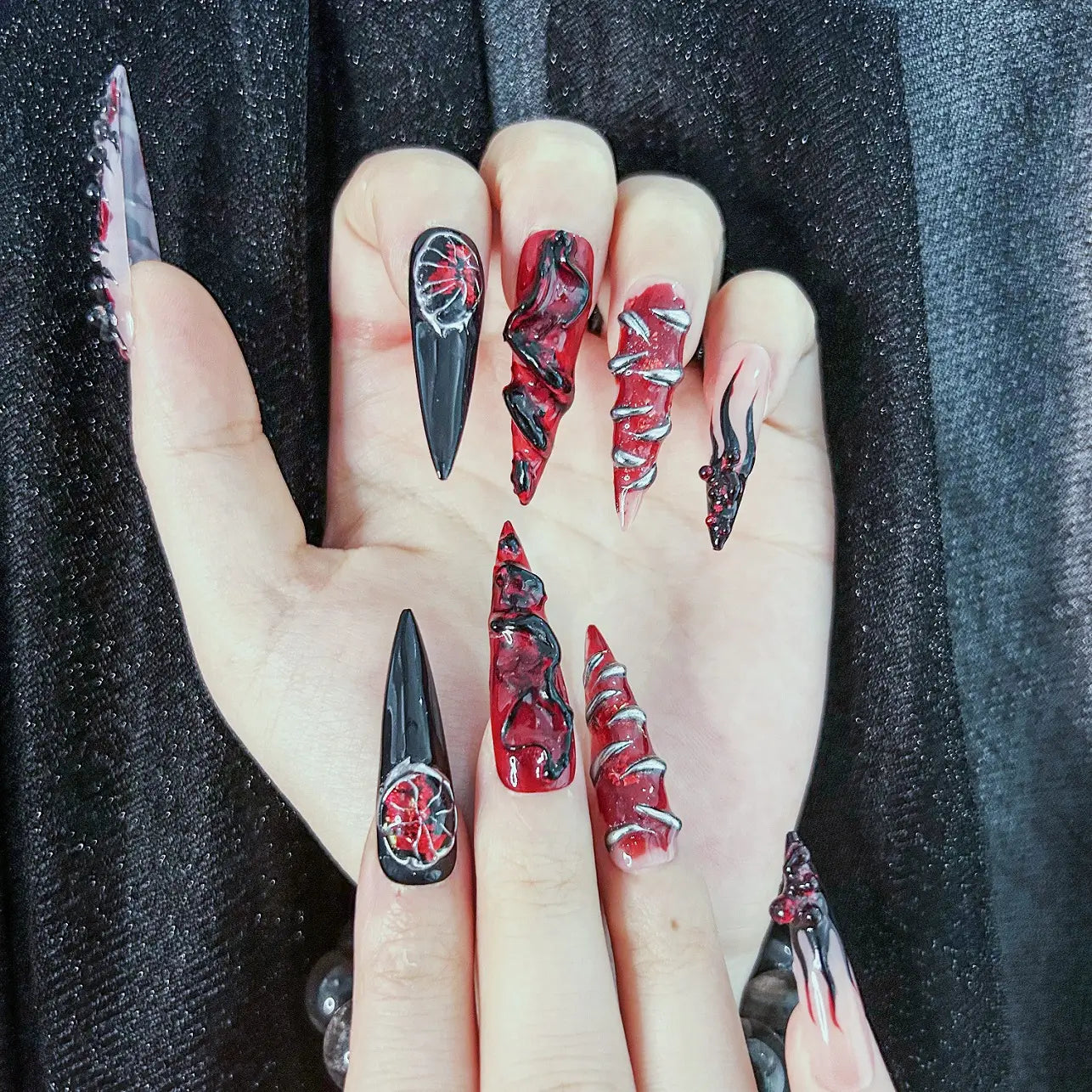 Q010-BLOOD WHIRLPOOL-STILETTO