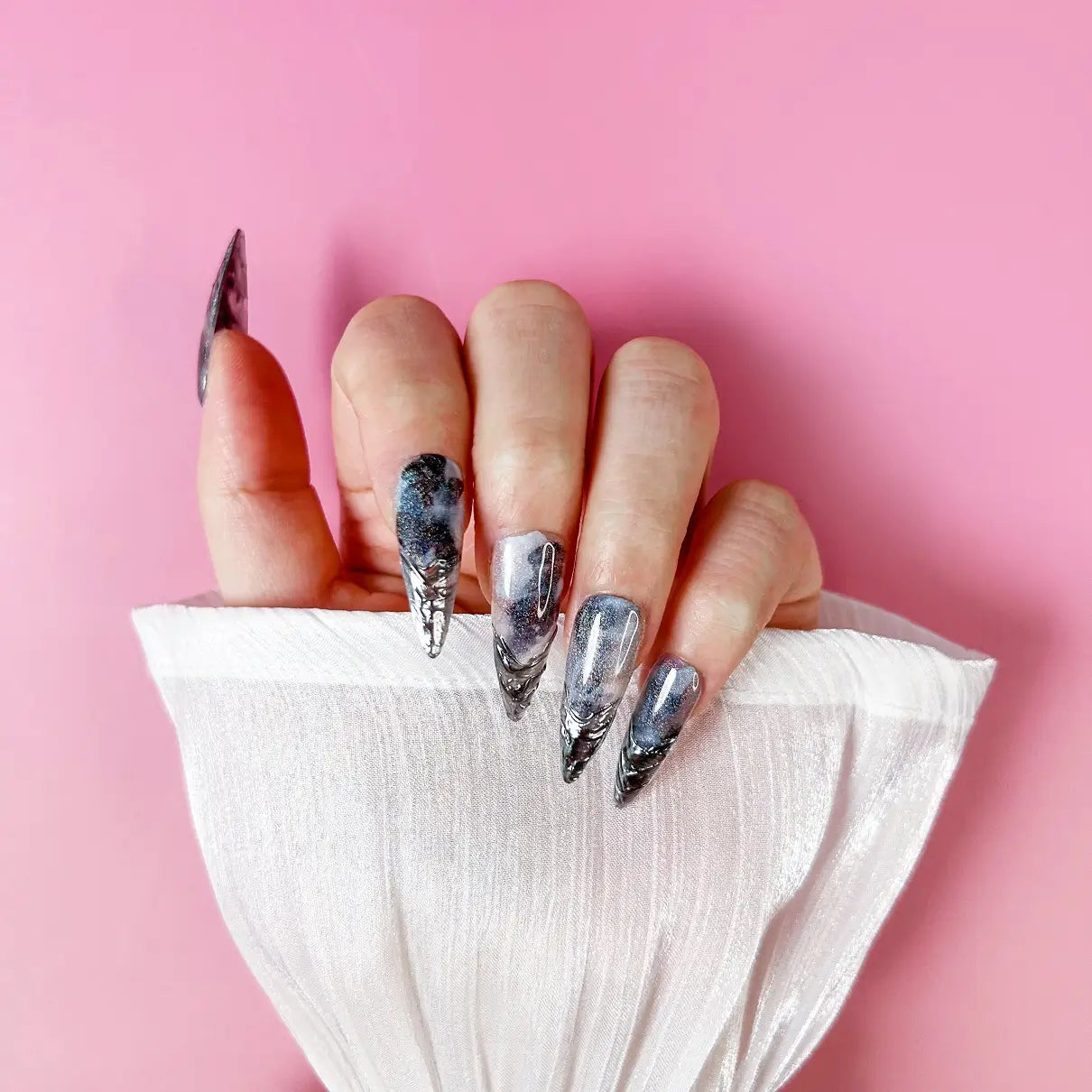 Q016-BLUE GALAXY-STILETTO